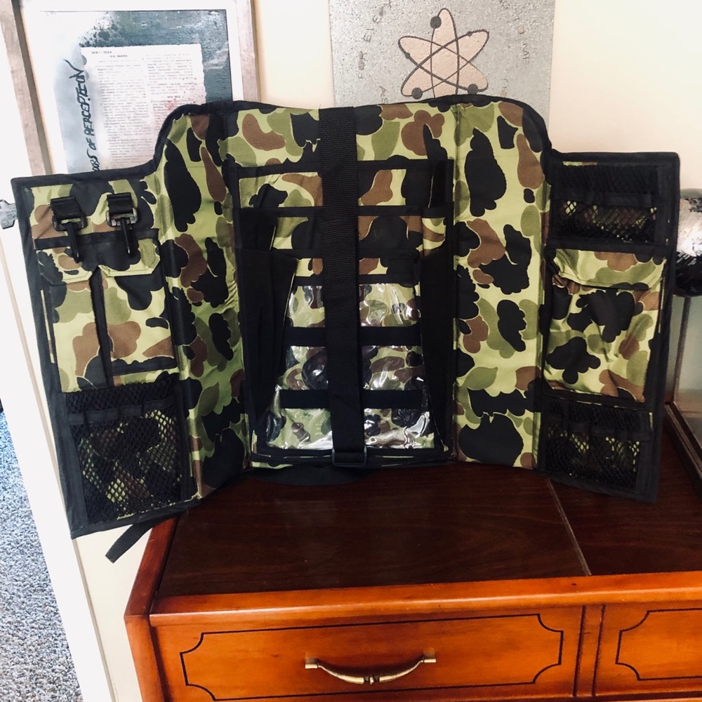 Locker Pak Camouflage Survival / Craft Bag - Picture 5 of 6